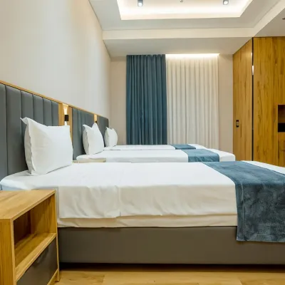 Ajwa Plaza Premium Hotel Hotels near Ismail Samani Mausoleum