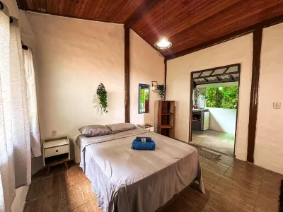 Casas Porto de Cima Hotels in 