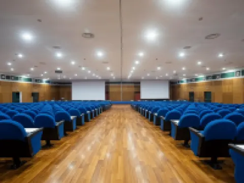 薩雷爾諾大飯店 薩萊諾住宿飯店