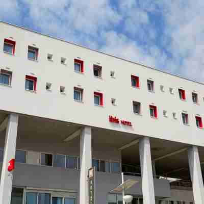 ibis Lorient Centre Gare Hotel Exterior