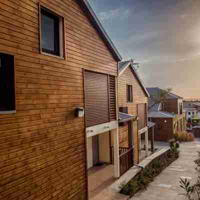 TAMA Hôtel Hotel Exterior