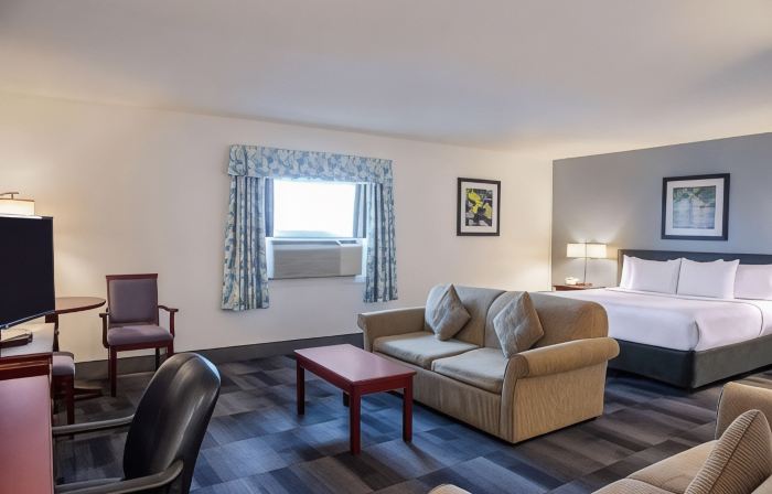 Days Inn & Conference Centre by Wyndham Camrose Norsemen
