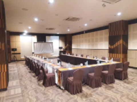 オリーブ ホテル