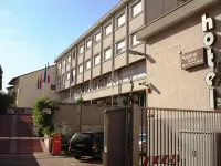 Augustus Hotel Hotels in Biella