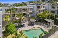 Surf Dance Apartments - 3-Star