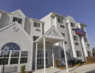Howard Johnson by Wyndham Elk Grove Village/Chicago O'Hare Hotel a Elk Grove Village