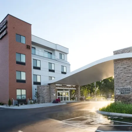 Fairfield Inn & Suites Detroit Lakes