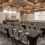 Delta Hotels Huntington Mall