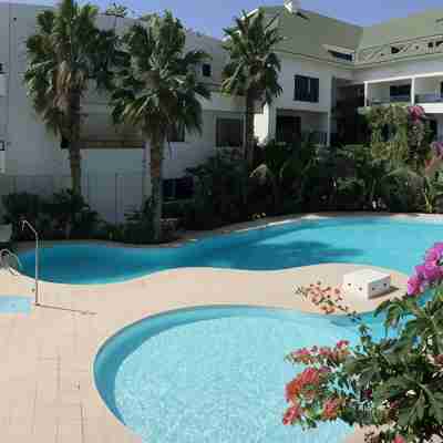 3 Bedroom Penthouse Apartment With Shared Pool And Panoramic Sea/Beach views Fitness & Recreational Facilities
