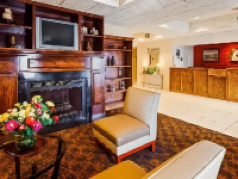 Best Western Plus Silver Creek Inn Hotels in Cedar Point