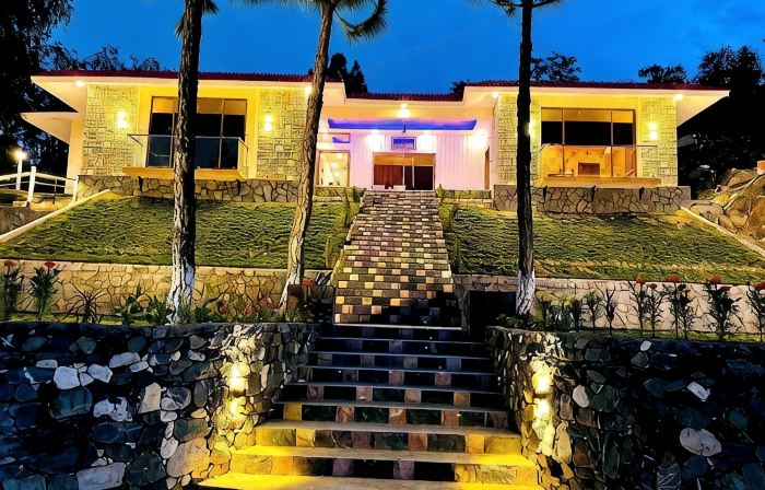 Husnain Resort by Saud Khan