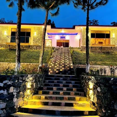 Husnain Resort by Saud Khan