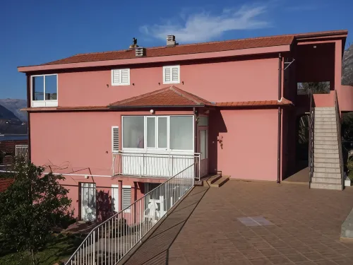 Apartments Lazarević Hotels in Dobrota