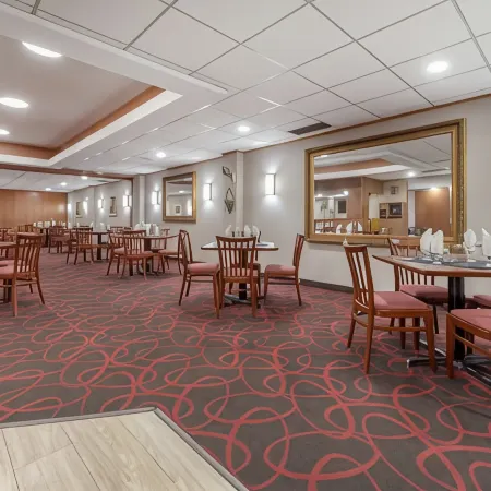 Best Western Plus Ottawa City Centre