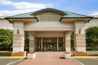 Clarion Hotel & Suites - Convention Center Fredericksburg - 2-Star