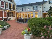 Spouter Inn Bed & Breakfast