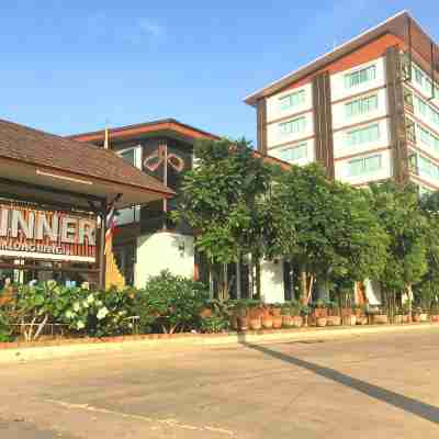 Winner Serviced Apartment Hotel Exterior