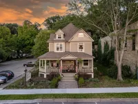 The Inn of Saugatuck Hotels in Saugatuck