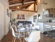Palazzo Luparelli Boutique Apartment, Colle di Val d'Elsa, Siena, Tuscany - Homestays
