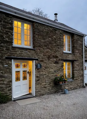 Romantic Cottage, Perranporth, Sleeps 2, Dog friendly, Walking distance to Beach - Homestays