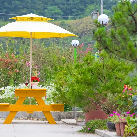 Suncheon Bay Pine Scent Pension