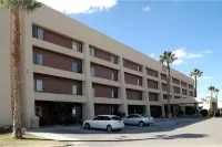 La Quinta Inn & Suites by Wyndham El Paso East