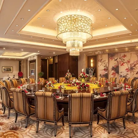 Swan Lake International Hotel