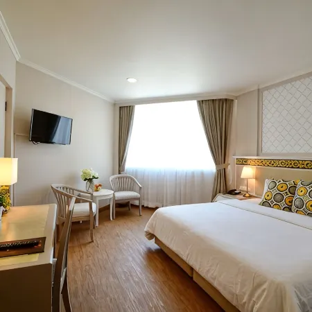 Wangcome Hotel Отели рядом с достопримечательностью «Ночной рынок Сентр Пойнт»