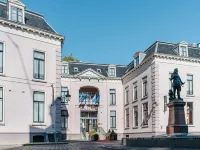 Fletcher Hotel Paleis Stadhouderlijk Hof Отели в г. 