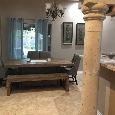 Entire house , close to Mall, restaurants<br> 4 bedrooms and 3 full baths