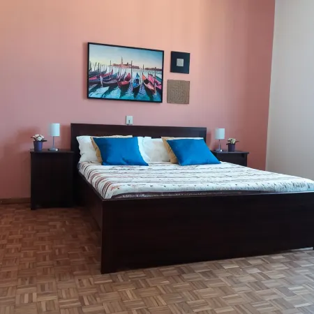Near To Pisa Airport Guest-House