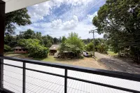 Belechl Ranch Studio Rental - Cozy Compact Room with Private Bathroom