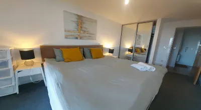 Entire 2-BR Serviced Apartment in Sheffield Centre Hotel di 