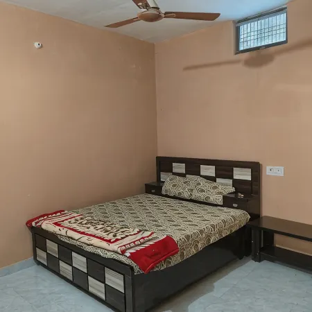 Kusum guest house
