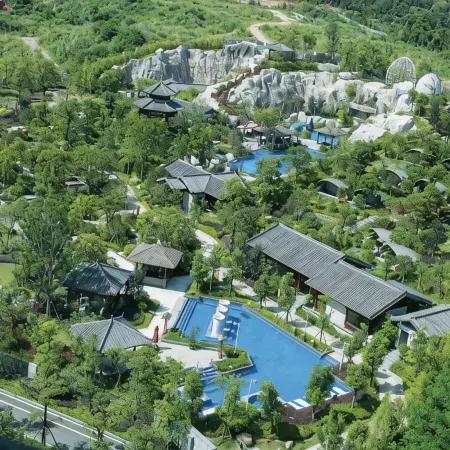 Phoenix City Hot Spring Resort