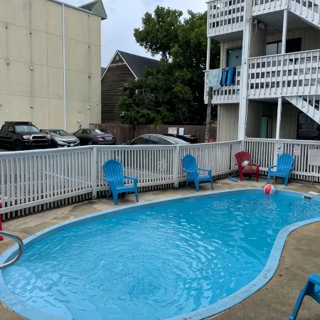 Sea Palace Motel