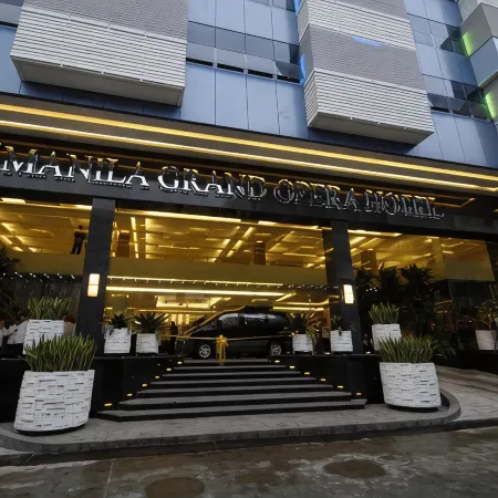 Manila Grand Opera Hotel Отели рядом с достопримечательностью «Кафедральный собор Манилы»