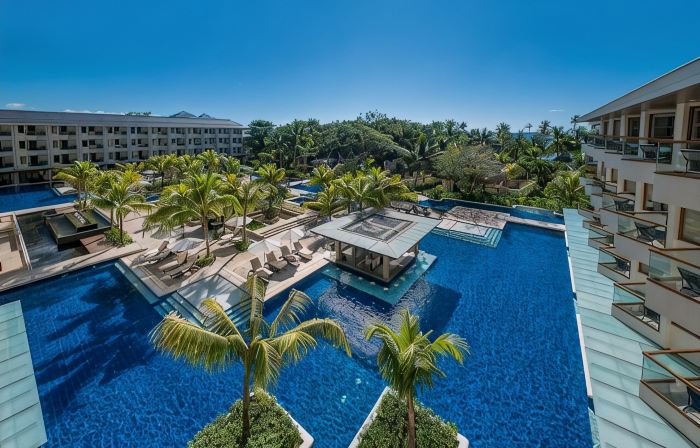Henann Resort Alona Beach