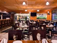 Fairfield by Marriott Montreal Downtown Hotels near Clock Tower Beach