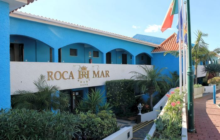 Hotel Roca Mar