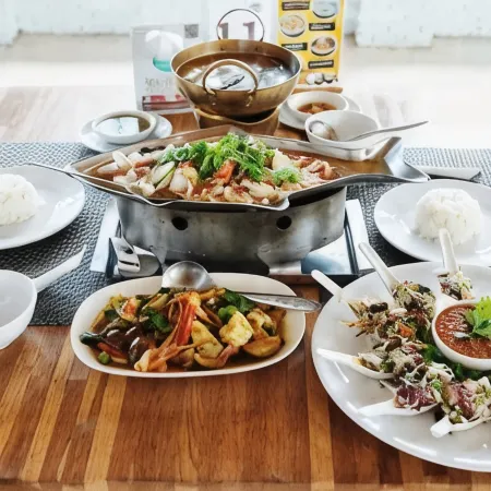 Chaolao Tosang Beach Hotel