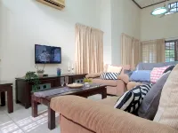 Melaka Afamosa Villa with Private Pool for 10 pax D'Faro 789 by BeeStay