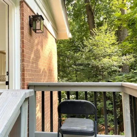 Oak House: Luxury Home in Silver Spring, Takoma Park; Close to DC, 4-Car Parking 銀泉住宿飯店