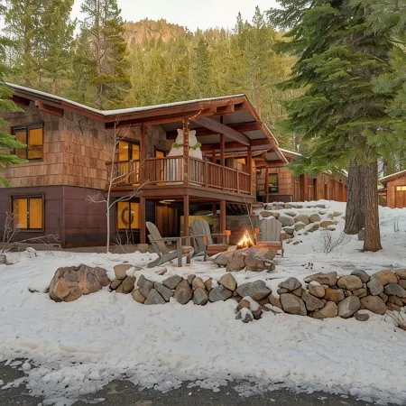 Big Chief River Retreat-Located on Truckee River