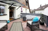 2-room apartment in prime city center location with terrace & DreiWelten-Card - Wi-Fi