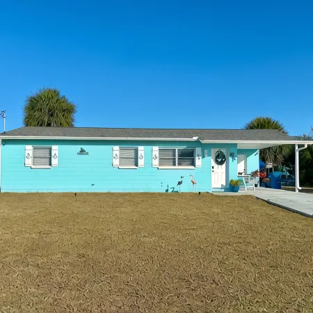 Fully Renovated, Direct Gulf Access w private doc just for you!