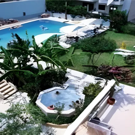 Astron Hotel