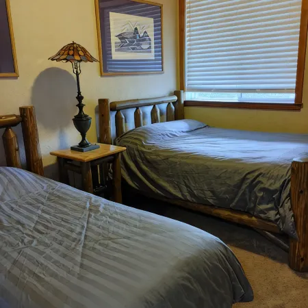 Welcome to Lenore Lodge, located along the wild & scenic Clearwater River.