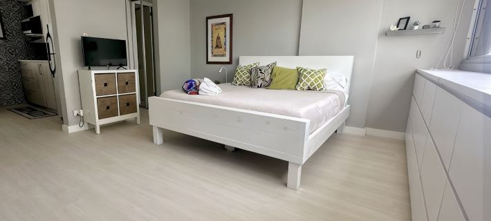 Beach front, best location, ocean and city views + parking! Hotels in Condado
