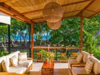 Beachfrontgem Perfect for Large Family Gatherings and Friend Reunions Hotels in Savegre